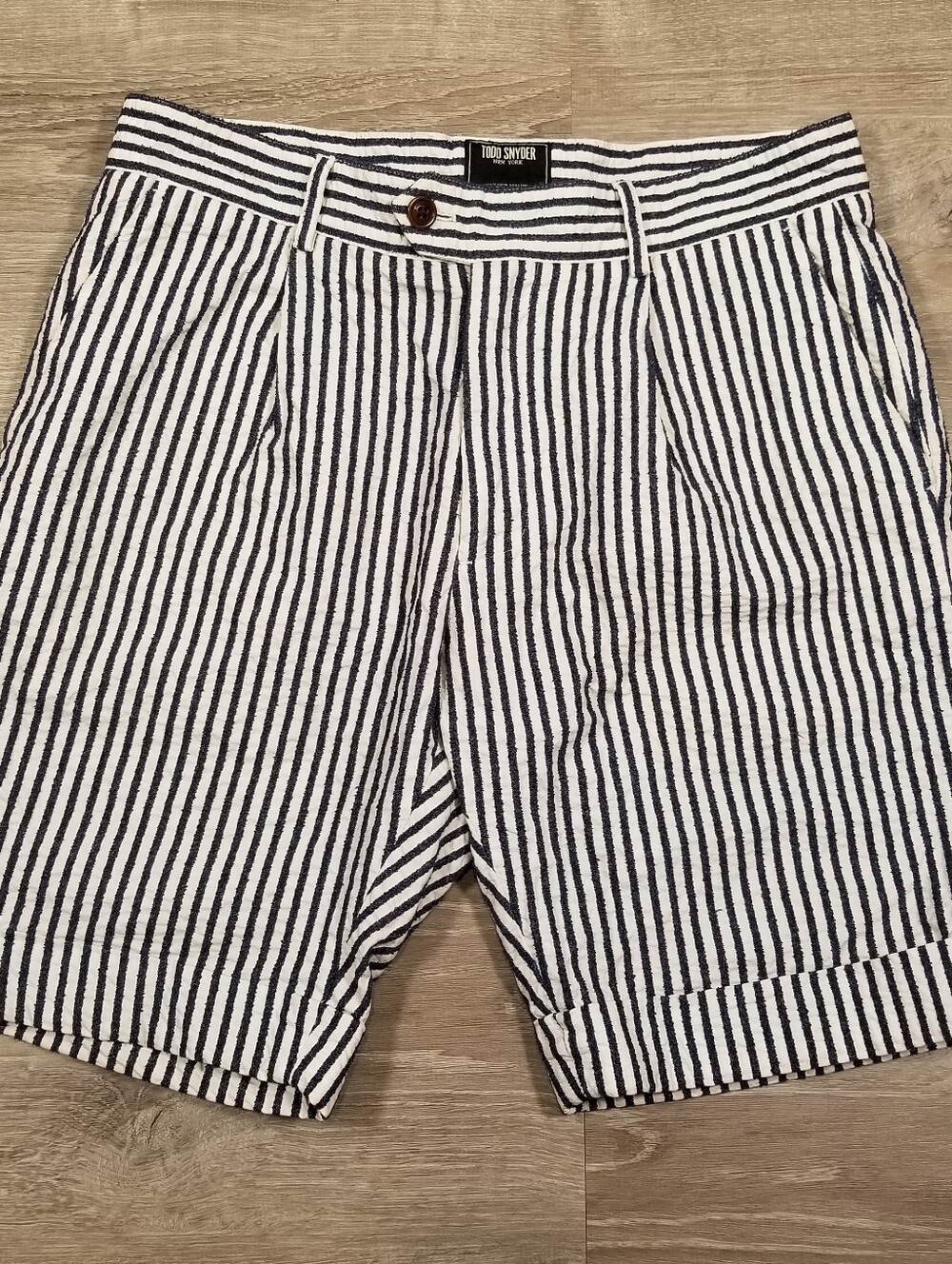 Todd Snyder Striped Seersucker Shorts 9” Beachcomber Blue White Pleated Mens 33